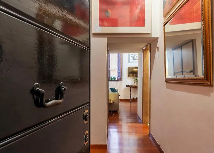 Cs Spanish Steps Historic Loft Rom