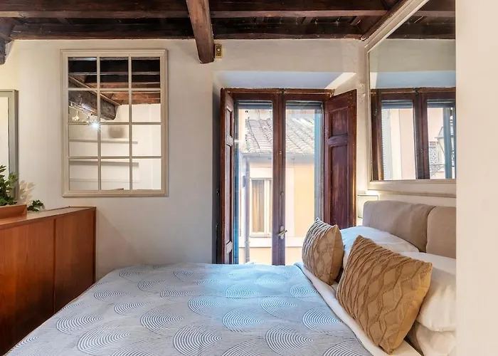 Cs Spanish Steps Historic Loft Rom