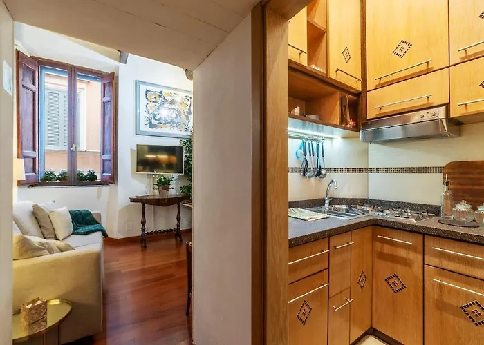 Cs Spanish Steps Historic Loft Apartment *