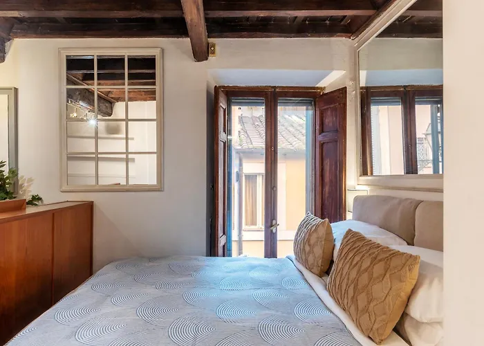 Cs Spanish Steps Historic Loft Rome